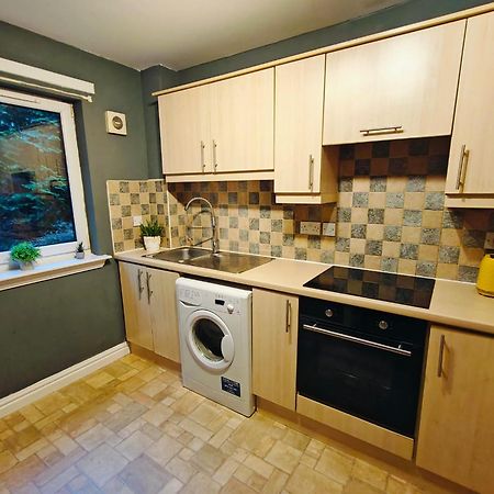 La Casita, Quarry - 2 Bedroom Entire Apartment With Free Parking Glasgow Luaran gambar